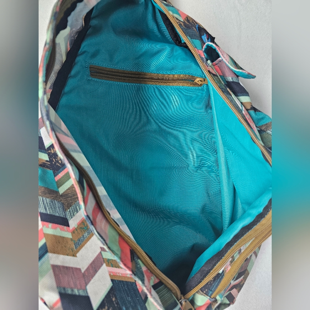 KAVU Rope Sling Bag Chevron Geometric Pattern Outdoor Backpack - Picture 7 of 9